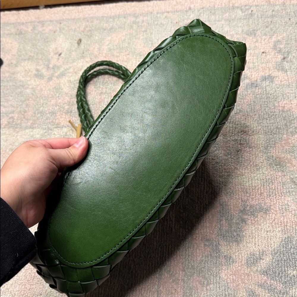 Green Woven Shoulder Bag - Picture 5 of 6